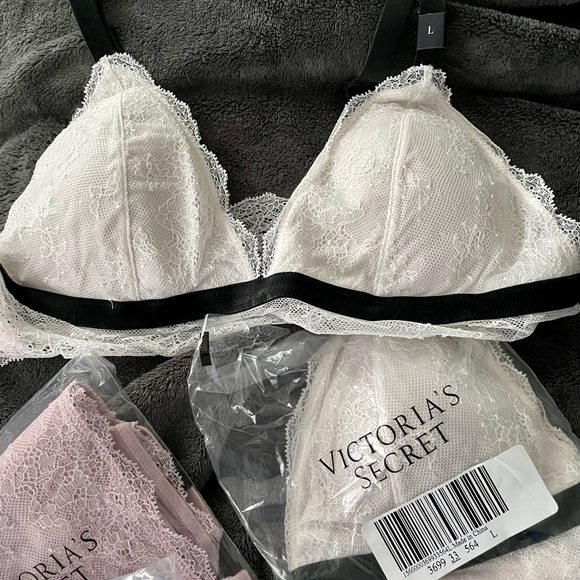 Victoria’s Secret 2 Pink Bralettes - Brand New w/ Tags SZ Large - Picture 2 of 2